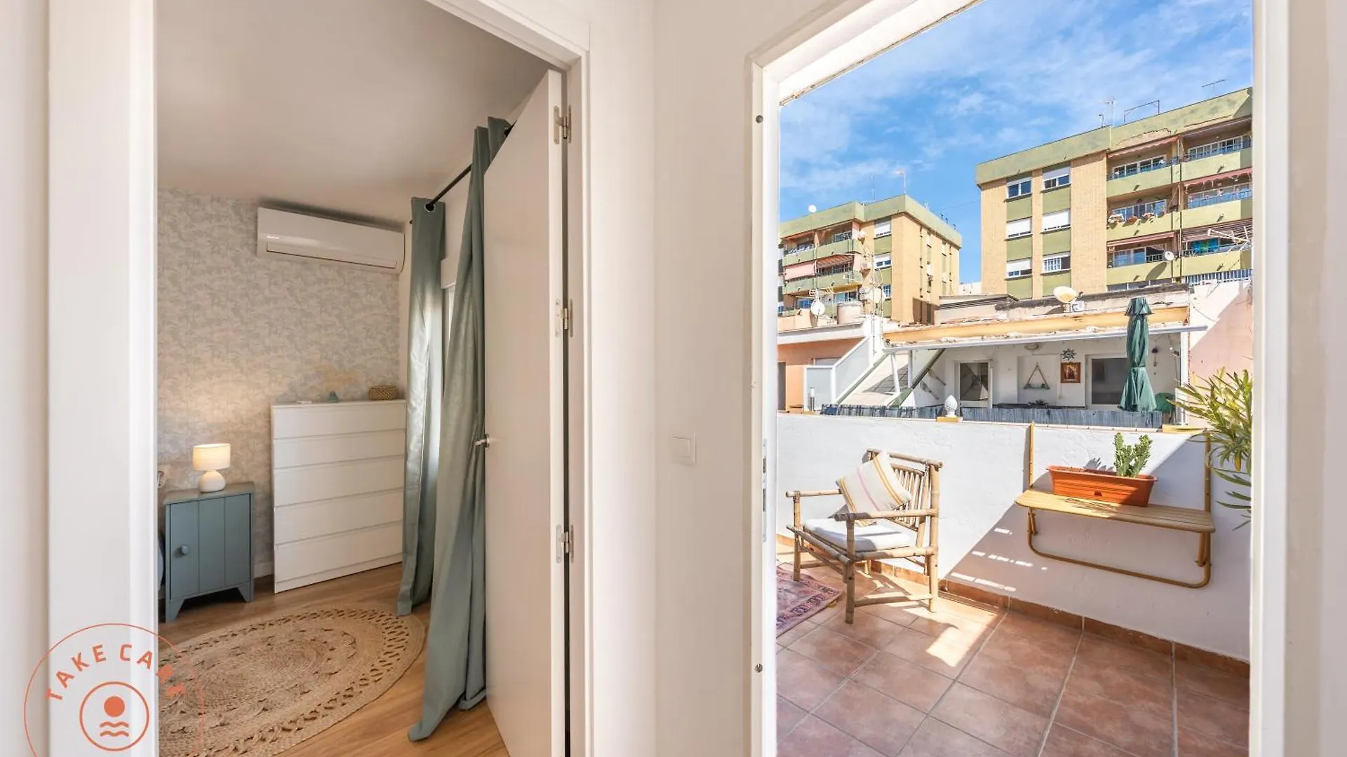 Colourful Fisher House Pulpito In El Palo! - Tcm Malaga Holiday home