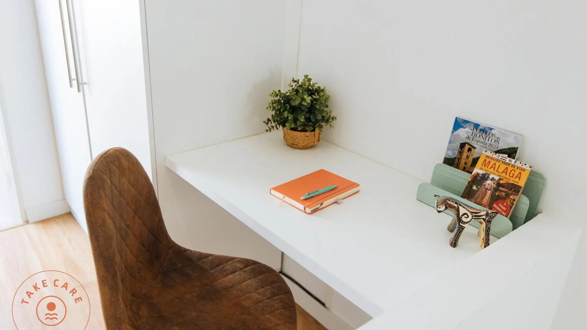 Colourful Fisher House Pulpito In El Palo! - Tcm Malaga Holiday home