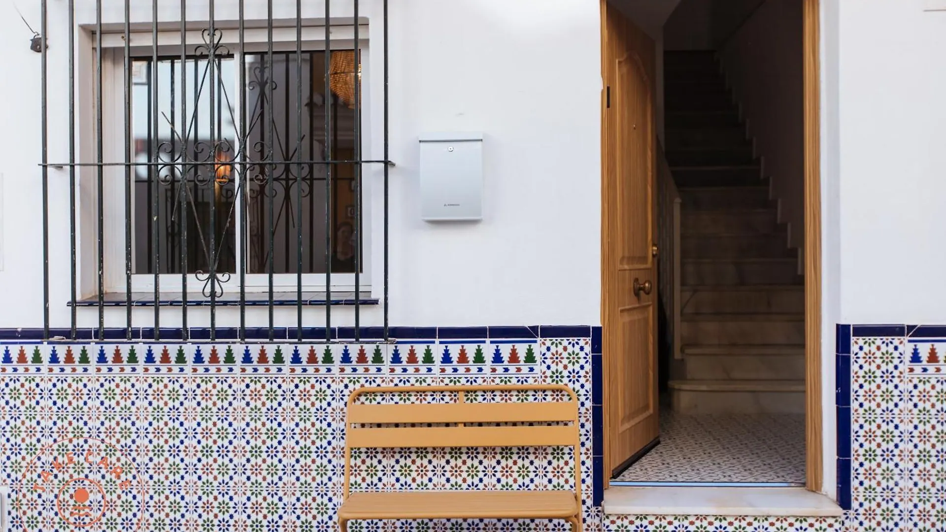 Colourful Fisher House Pulpito In El Palo! - Tcm Malaga